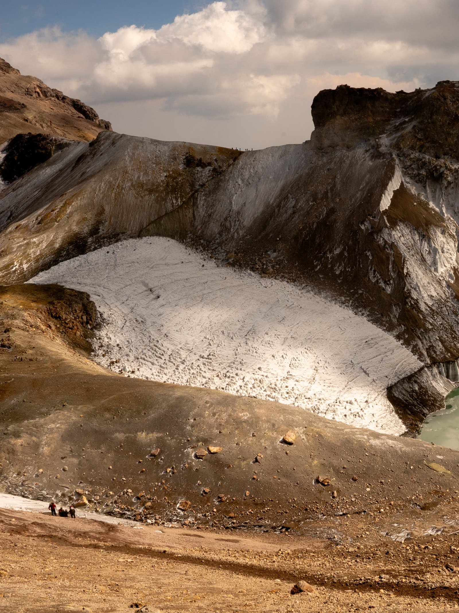 montanistas-glaciar-la-panza-mujer-dormida-iztaccihuatl-mexico-terrena
